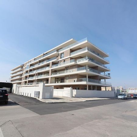 Ad Un Passo Dal Mare Hotel Bari Buitenkant foto